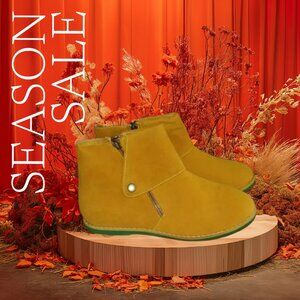 Refresh (Booties) Darby - 02 Mustard Size 9 NIB